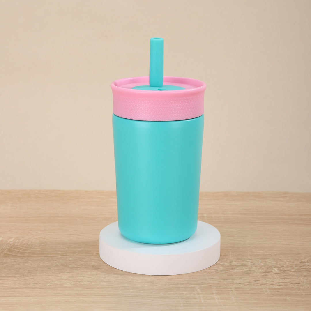 Ladies Insulated Drinking Bottle with Silicone Lid and Straw Stornfield
