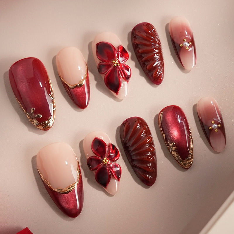 Decorative Press-On Nail Art Set with Floral and Glossy Accents Stornfield