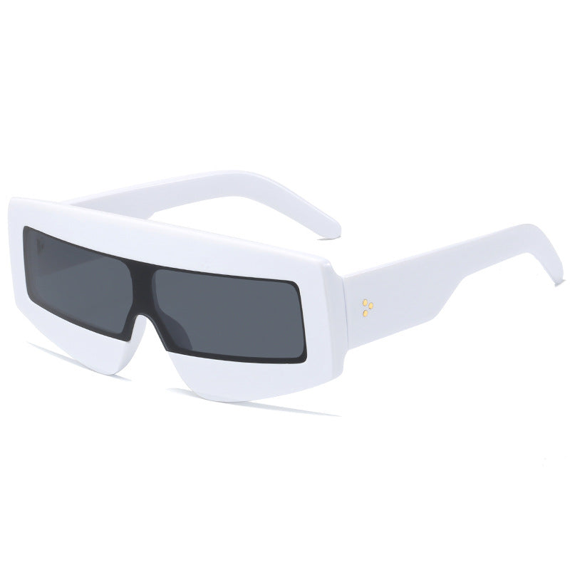 Women futuristic sunglasses in chunky design Stornfield