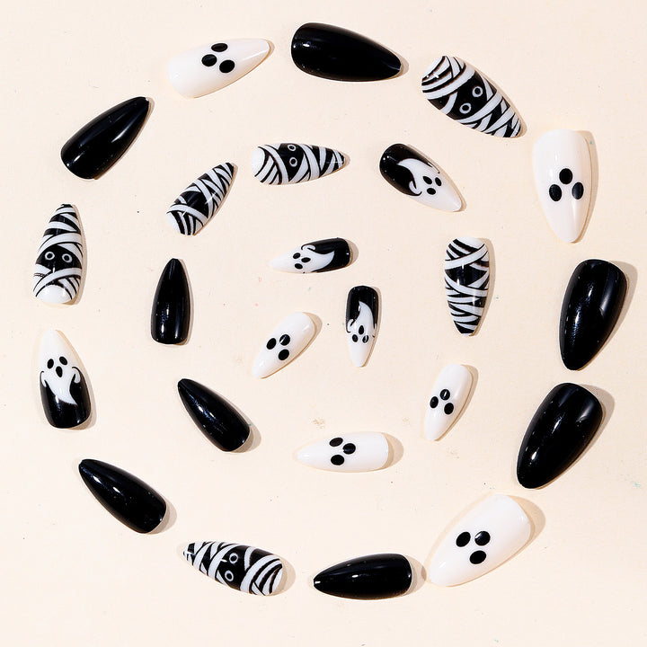 Halloween-Themed Ghost and Mummy Nail Art Stornfield