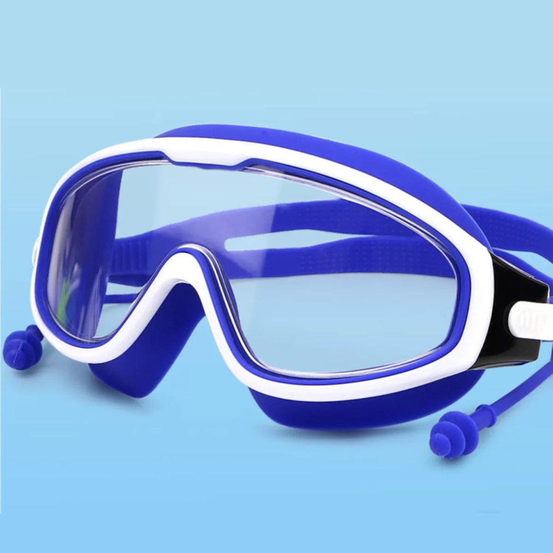 Snorkel mask with comprehensive field of view and comfortable silicone details Stornfield