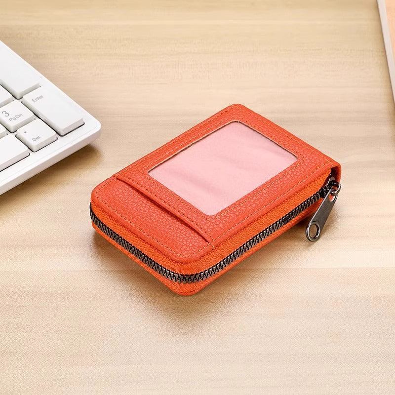 Compact Zippered Card Holder Stornfield