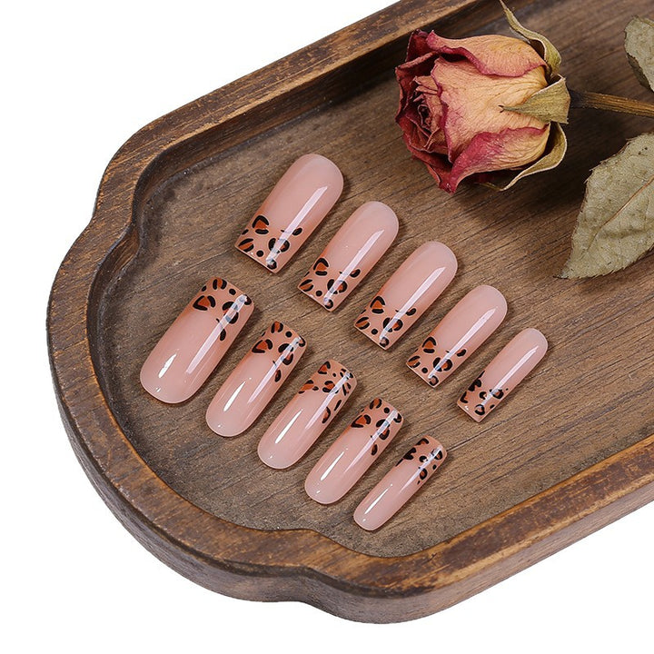 Artistic Nail Design Stornfield