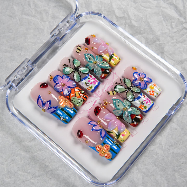 Artistic Press-On Nail Set with Colorful Design