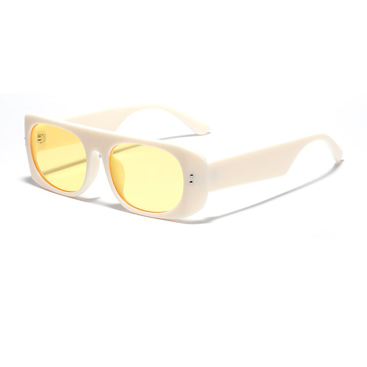 Women’s fashion sunglasses with transparent and geometric frame Stornfield