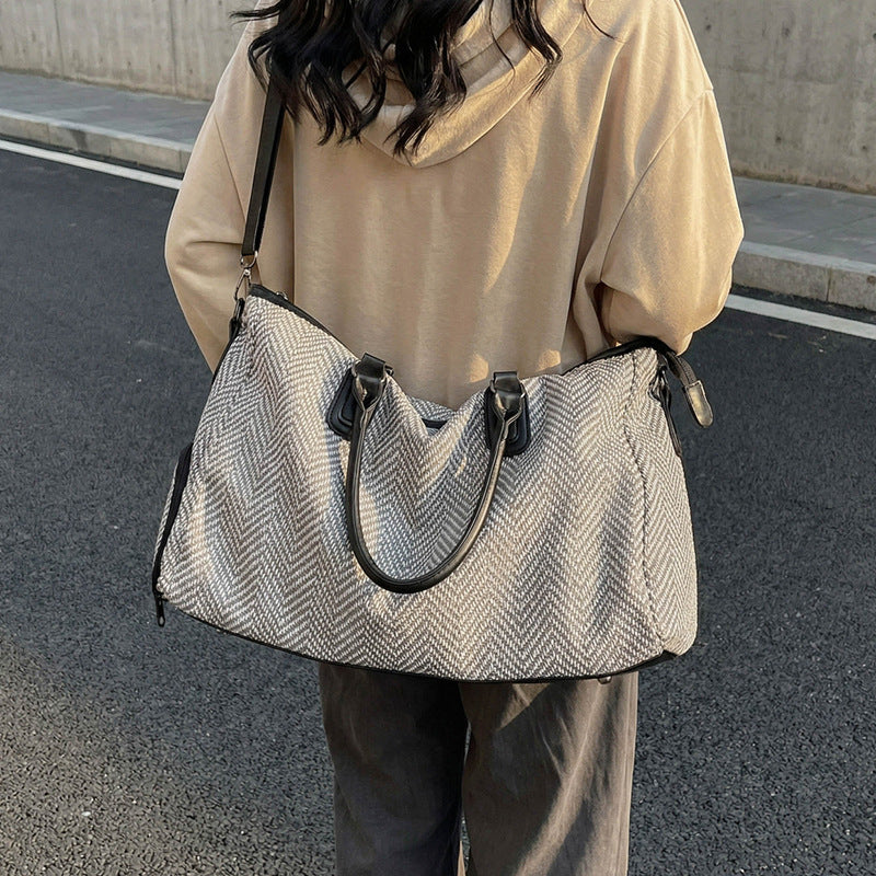 Durable travel bag with versatile interior layout Stornfield