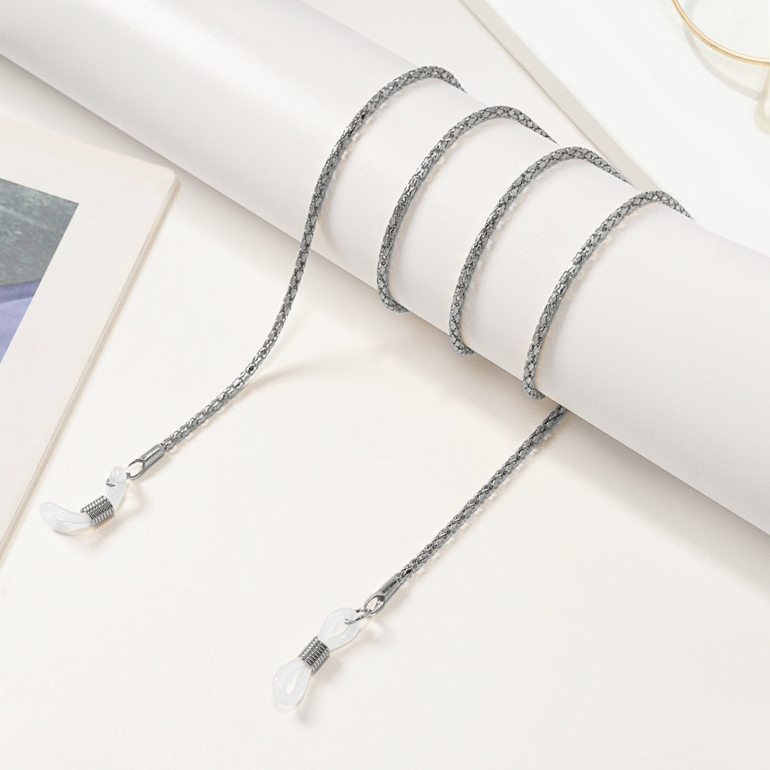 Elegant Eyewear Chain Holder Stornfield