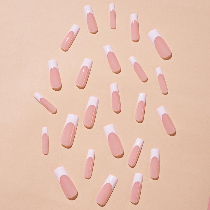 Acrylic nail set with elegant design and gradient colors Stornfield