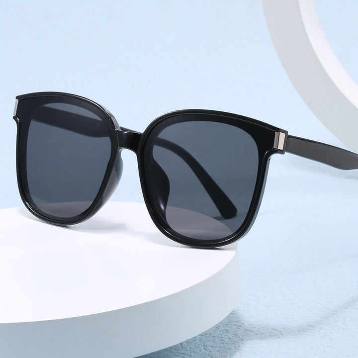 Women's stylish sunglasses with fashionable design Stornfield