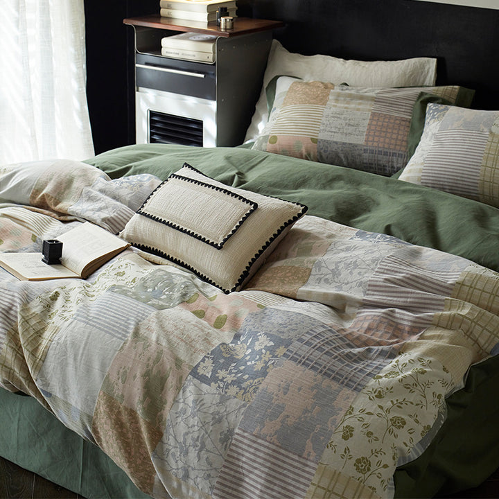 Reversible Cotton Sateen Duvet Cover Set with Patchwork Accent Pillowcases