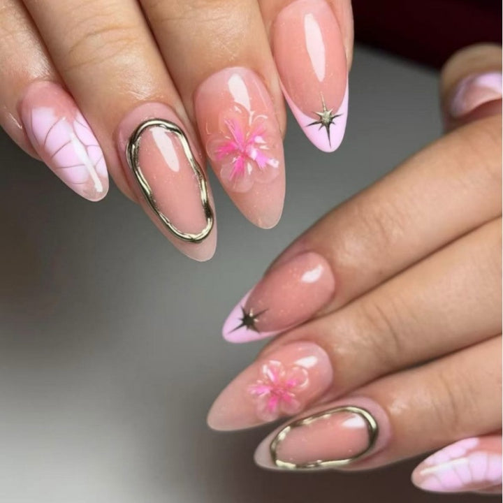 Elegant Floral Design Press-On Nails Set Stornfield