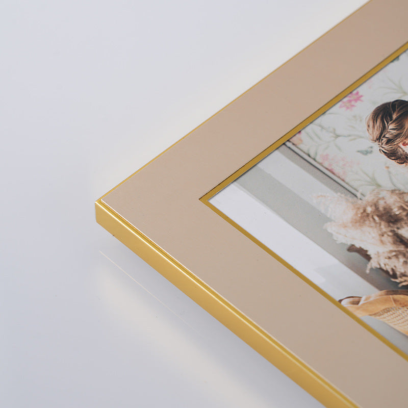 Elegant Decorative Art Frame