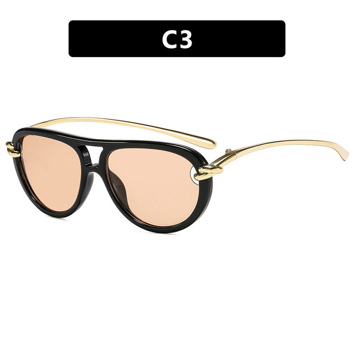 Women Retro Sunglasses with Elegant Frame and Polarized Lenses Stornfield