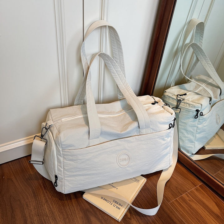 Sporty travel bag with practical exterior pockets Stornfield