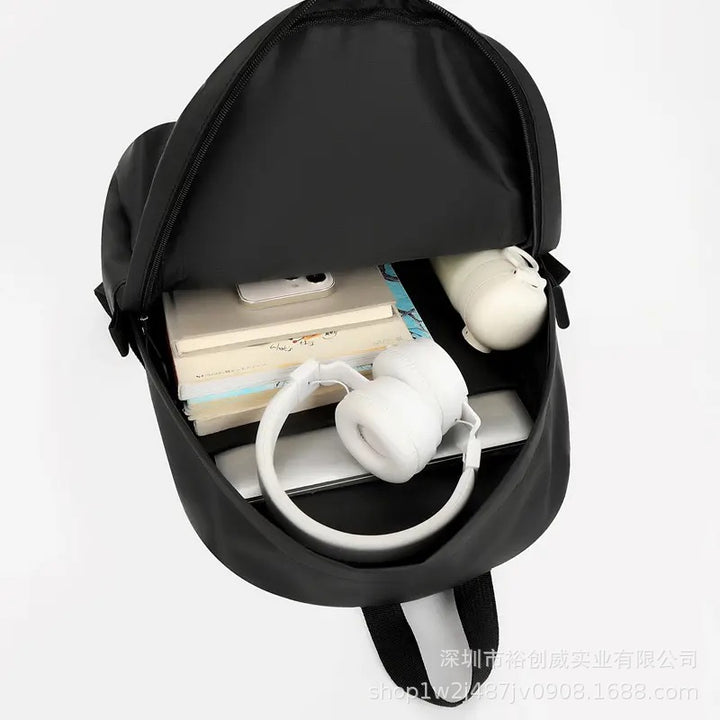 Modern Minimalist Backpack Stornfield