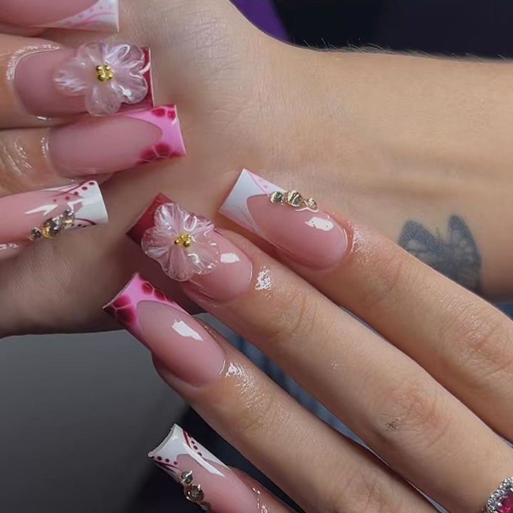 Elegant 3D Floral Press-On Nail Extensions Stornfield