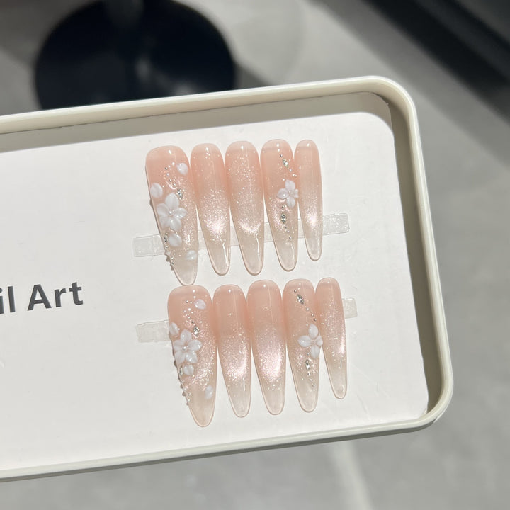 Decorative Floral Press-On Nail Set Stornfield