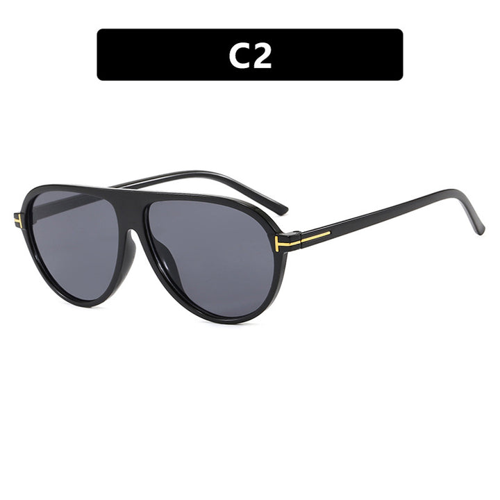 Ladies stylish sunglasses in aerodynamic design Stornfield
