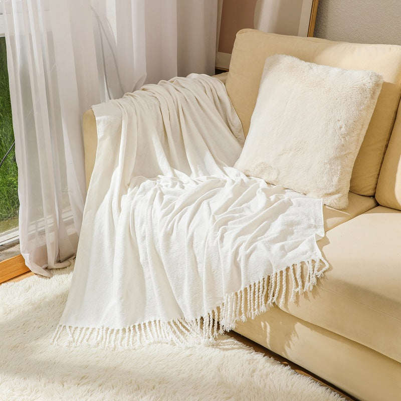 Ladies elegant and stylish couch blanket with fringes Stornfield