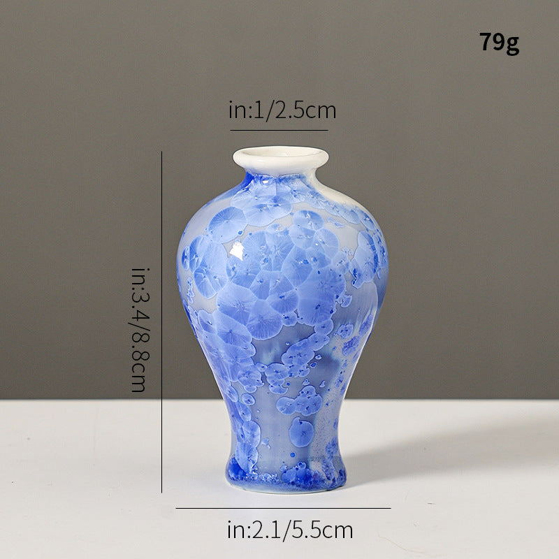 Elegant Floral Design Ceramic Vase