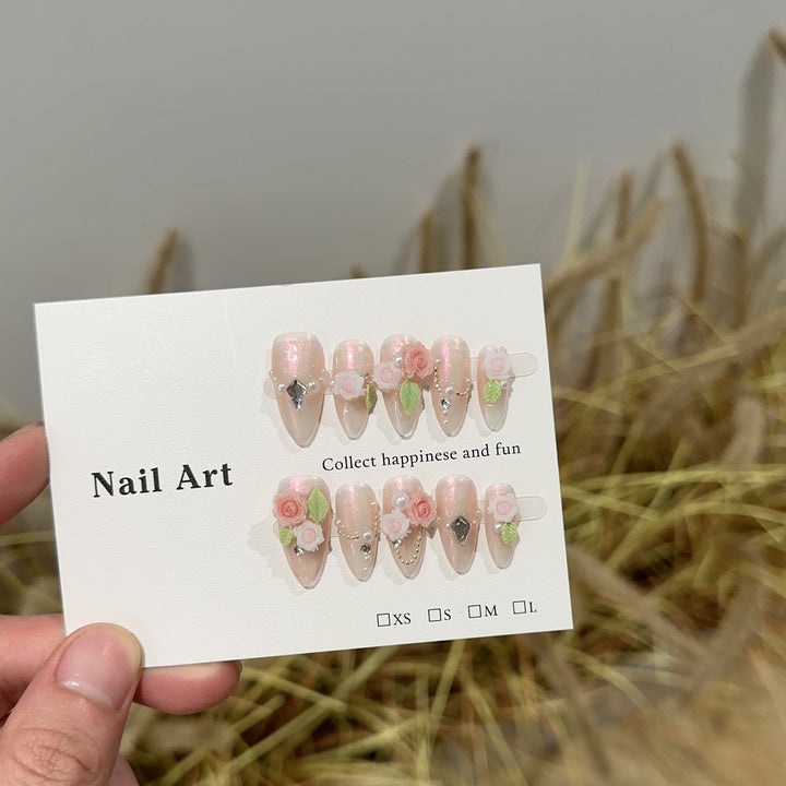 Floral Decorative Press-On Nail Art Set