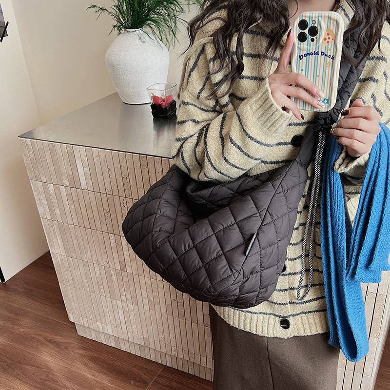 Chic Everyday Hobo Bag Stornfield
