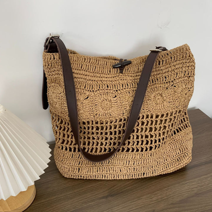 Braided handbag with sturdy leather straps Stornfield