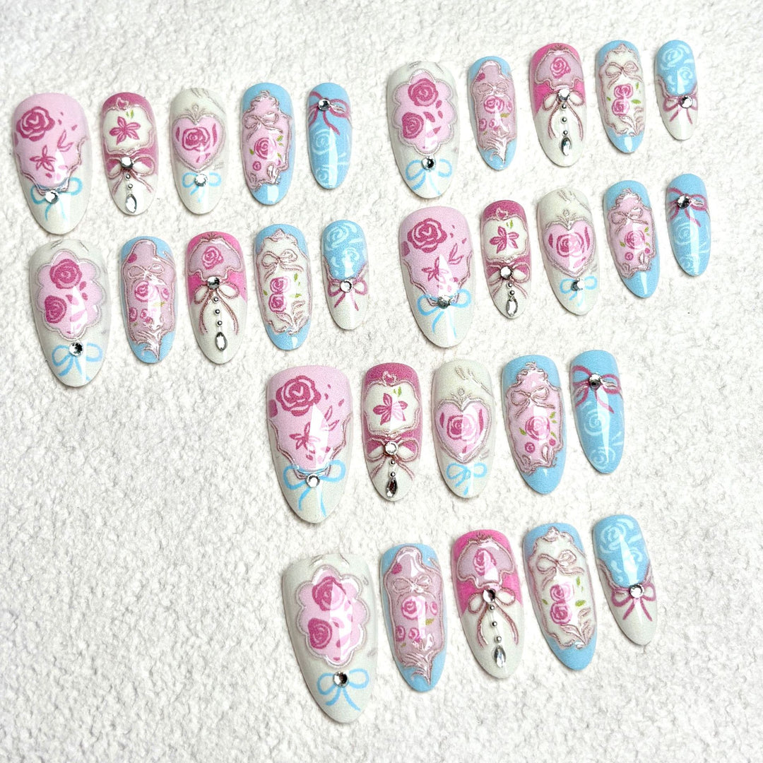 Elegant Floral Art Press-On Nail Set