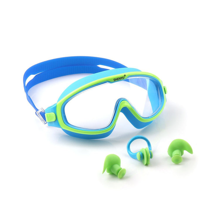 Snorkel mask with comprehensive field of view and comfortable silicone details Stornfield