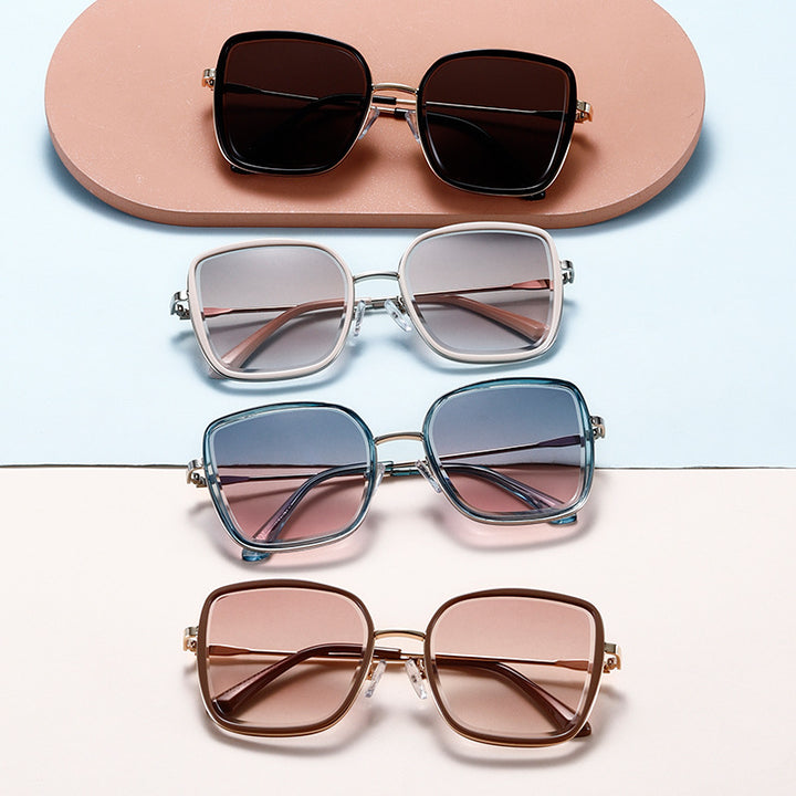 Women's Premium Sunglasses with Square Frame and Mirrored Lenses Stornfield