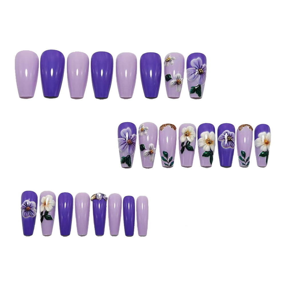 Artificial nails with floral decorations Stornfield