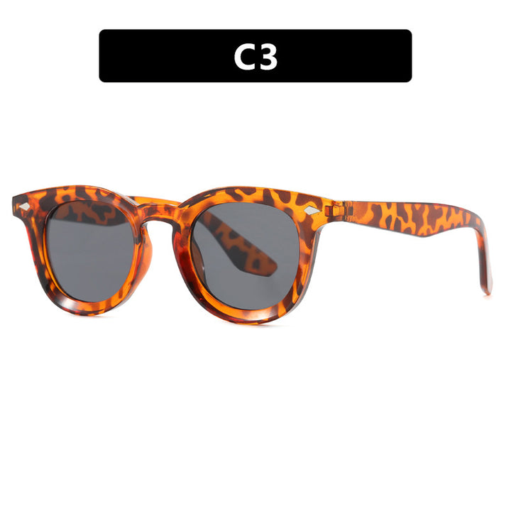 Women's fashion Cat-Eye sunglasses with transparent frame Stornfield