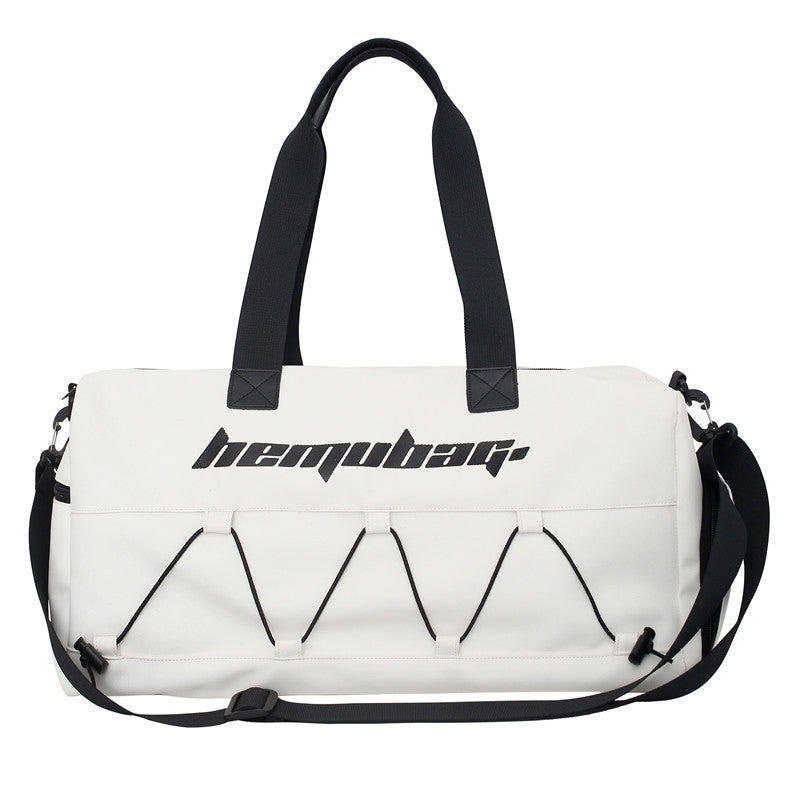 Sporty Travel Bag with Expandable Compartment Design Stornfield
