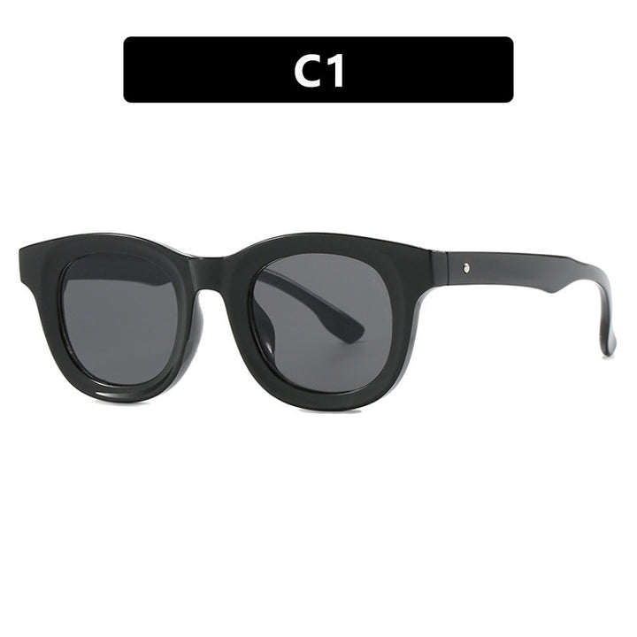 Women's trendy oversized sunglasses with distinctive design Stornfield