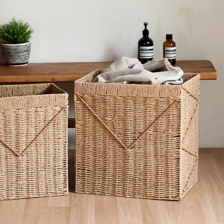 Storage baskets with vintage style Stornfield