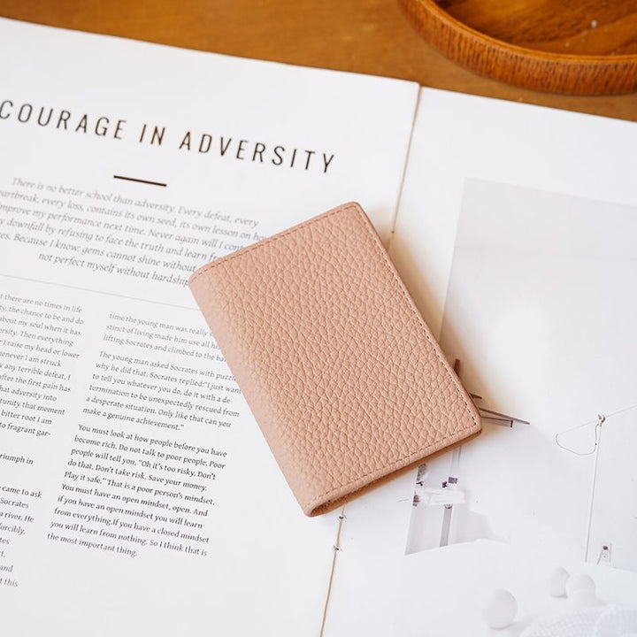 Luxurious Textured Leather Card Holder