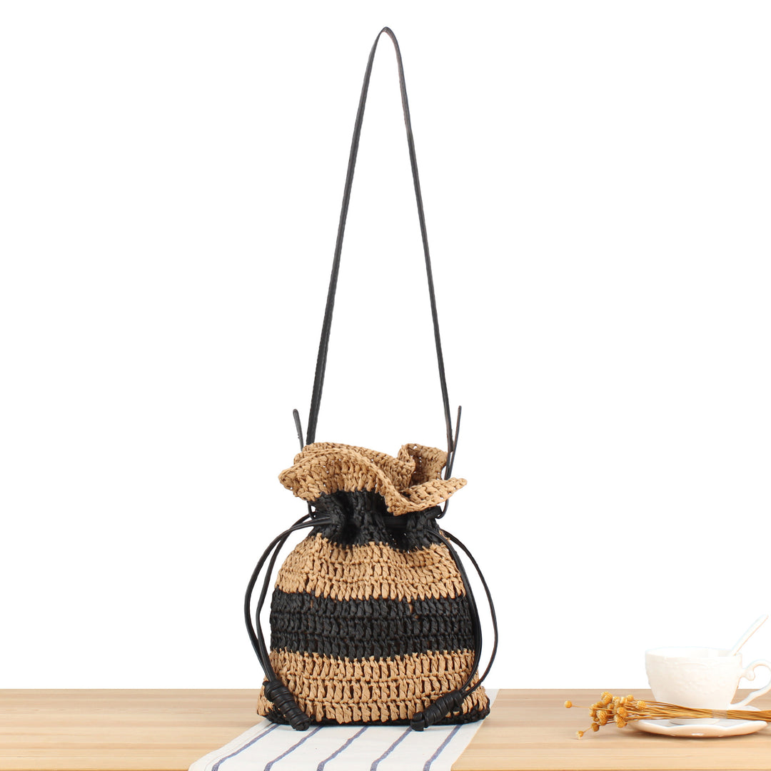 Braided crossbody bag with drawstring closure Stornfield
