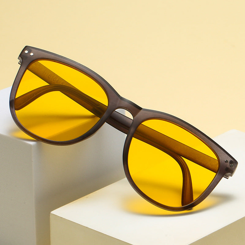 Ladies Fashion Tortoiseshell Sunglasses with Stylish Frame Stornfield