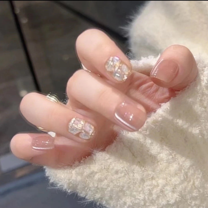 Glittering Nail Art Set Stornfield
