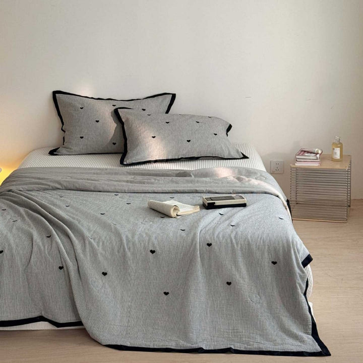 Quilted Lightweight Cotton Bedspread with Fine Pinstripe Texture and Contrast Piping