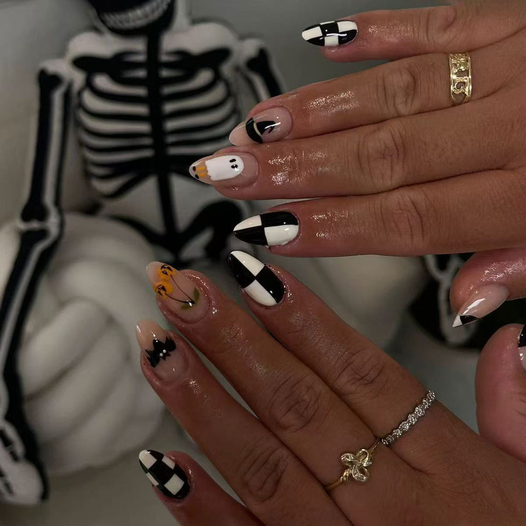 Halloween-Themed Artistic Nail Art Set