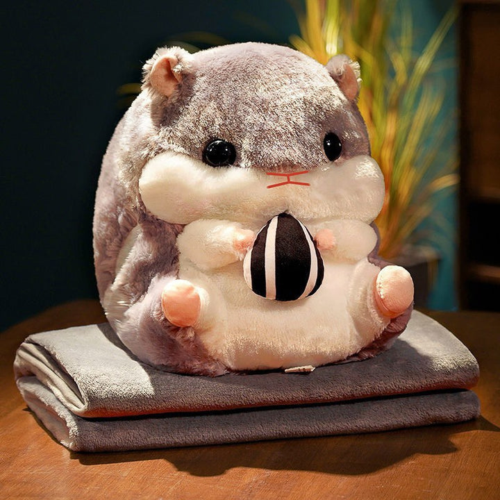 Squirrel-shaped cuddle pillow Stornfield
