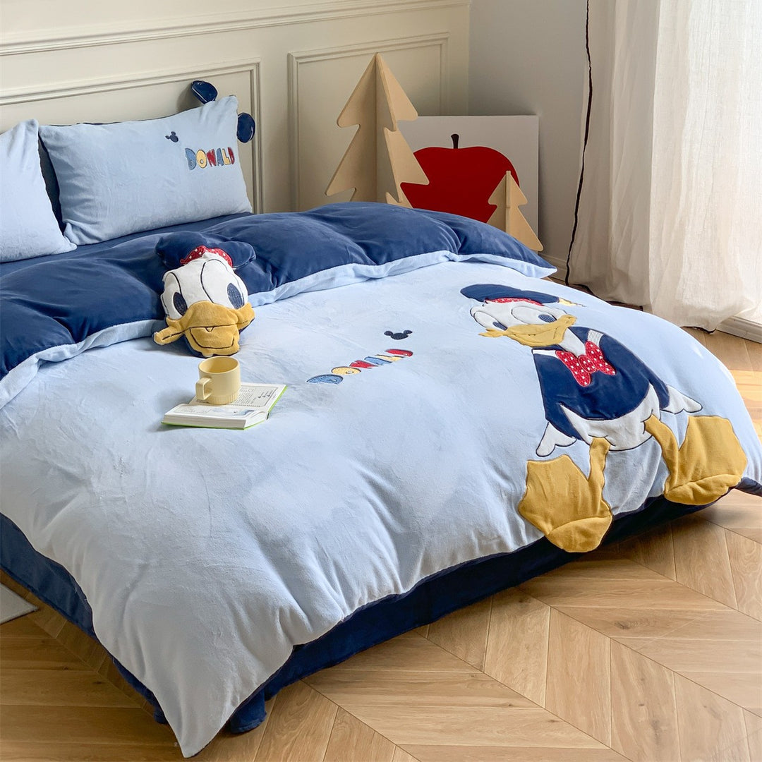 Cute quilted bedding set with plush bear applique and strawberry motif