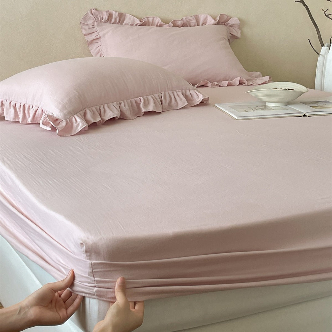 Deep-Pocket Elasticized Ruffled Fitted Sheet with Gathered Skirt