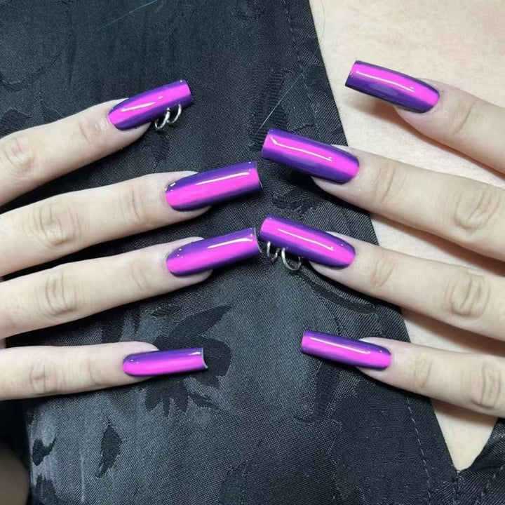 Elegant Artificial Nail Decoration Stornfield
