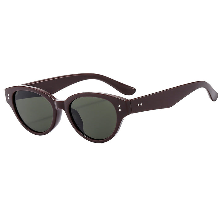Retro-Inspired Luxurious Cat-Eye Sunglasses Stornfield