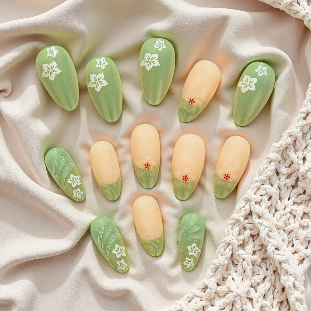 Artificial Nails Set with Filigree Flower Patterns Stornfield