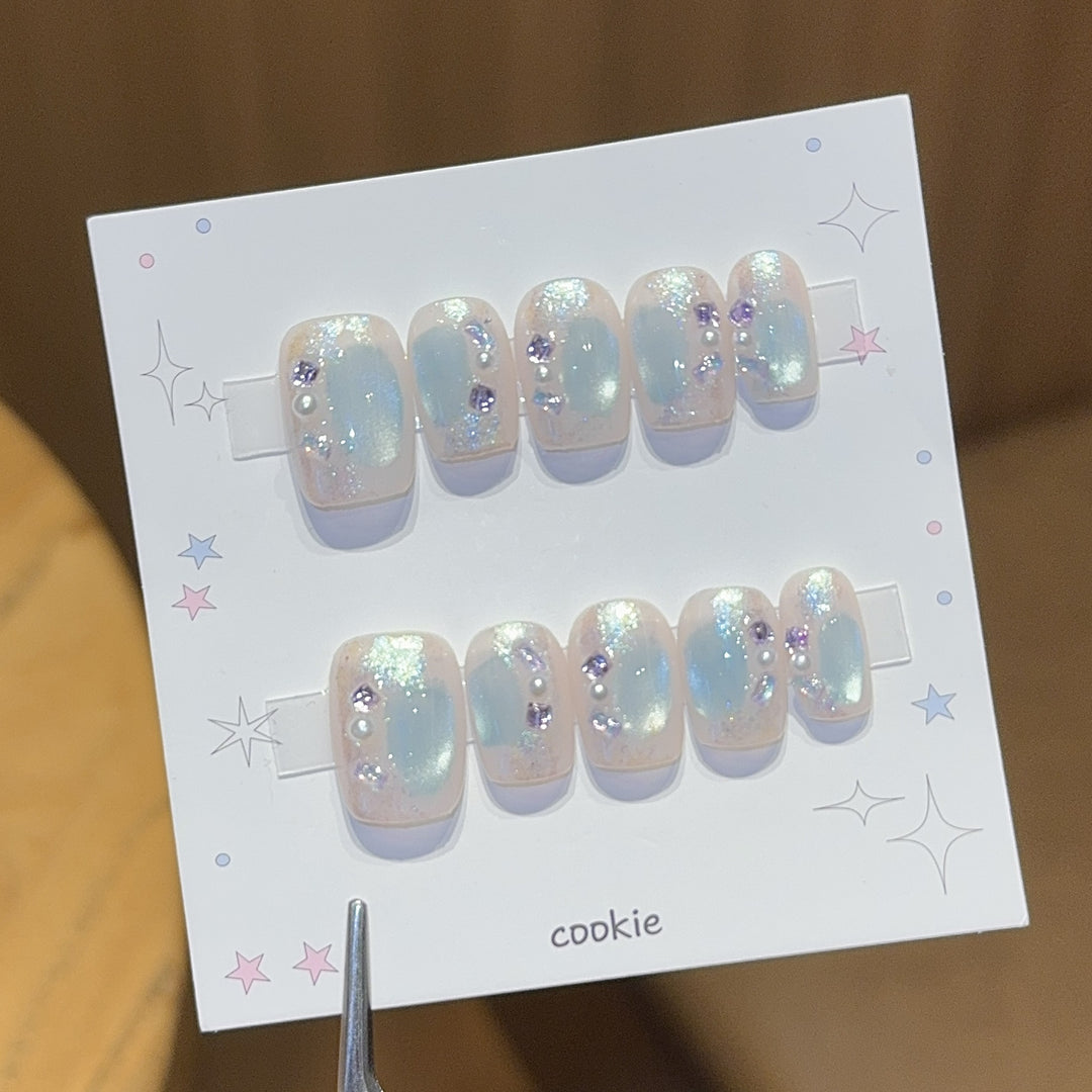 Artificial nails with pearl and glitter decoration Stornfield