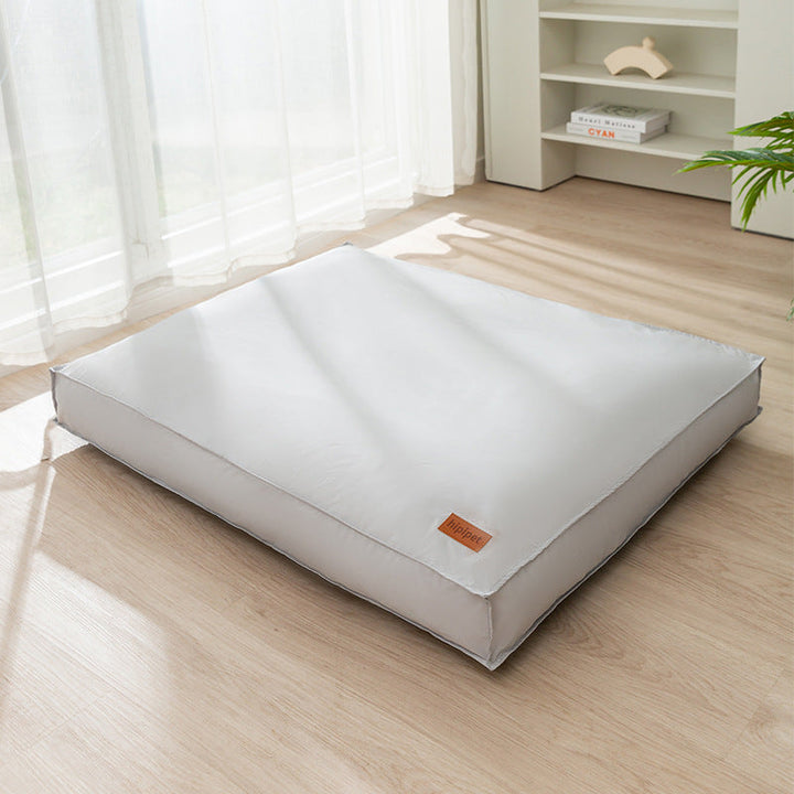 Waterproof pet bed. | Stornfield