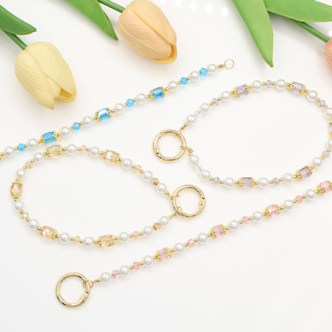 Elegant Beaded Phone Chain Stornfield